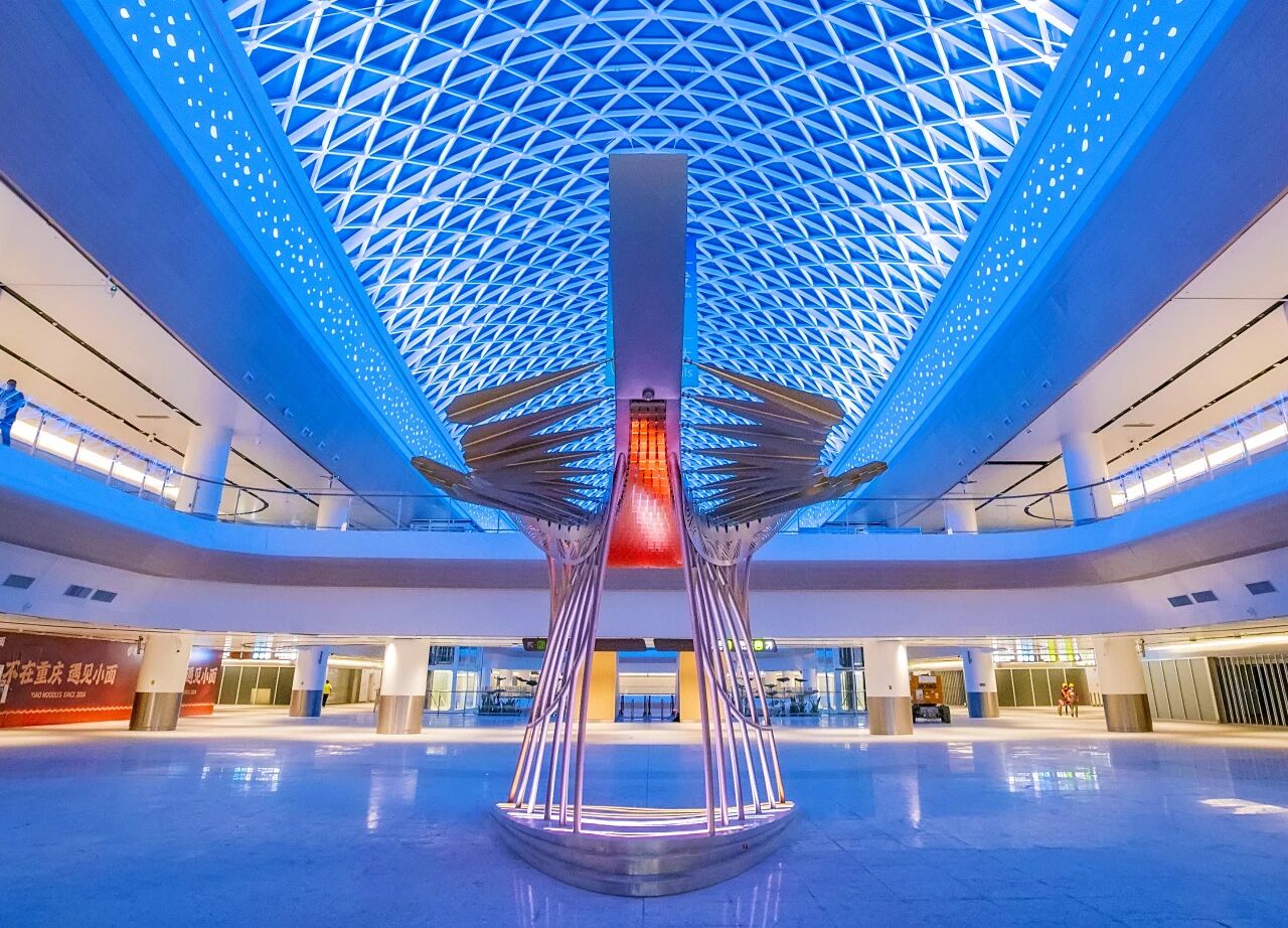 由广州美术学院集美公司与中央美术学院联手打造的广州白云国际机场T3航站楼公共艺术项目正式亮相(图10)